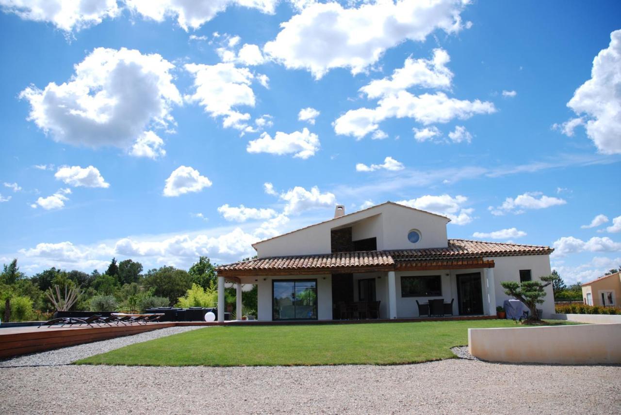 Rians  Villa Otilia-Bed And Breakfast-Chambres D'Hotes En Provence المظهر الخارجي الصورة